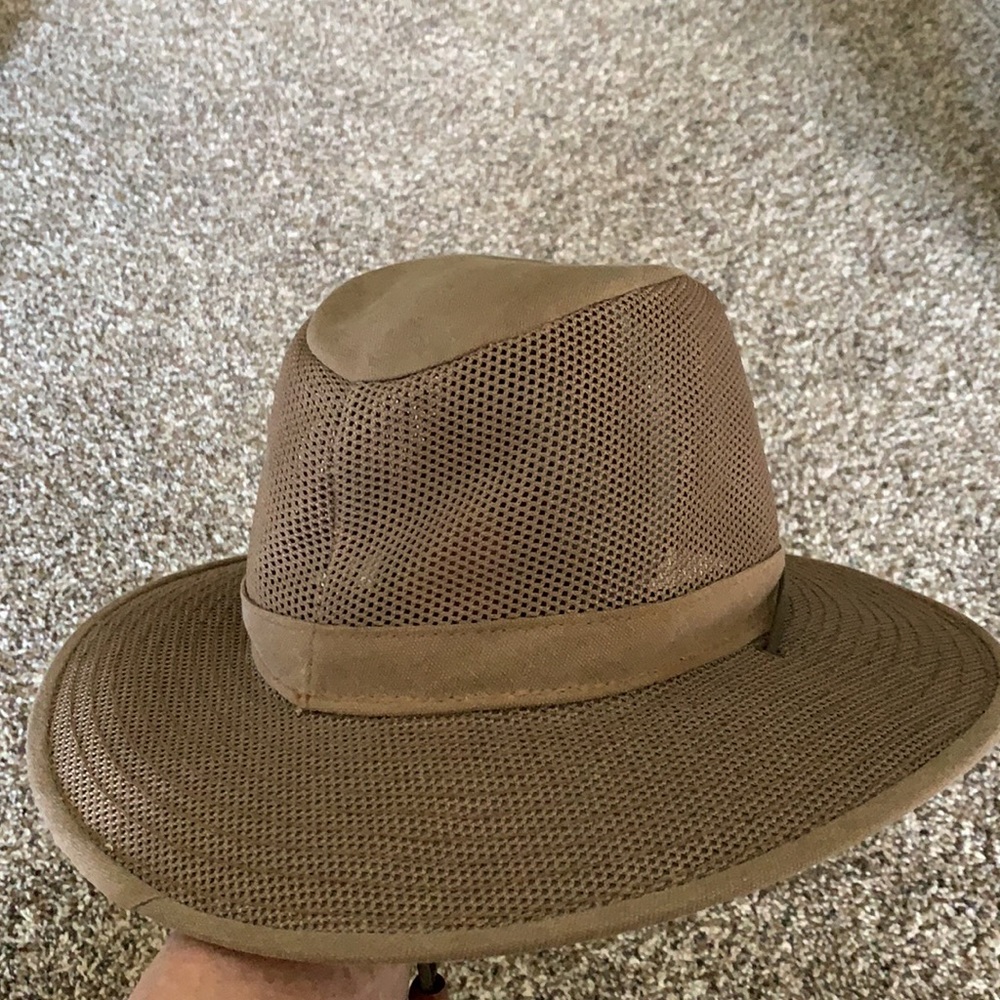 Men’s Henshel Beach Hat with Drawstring.